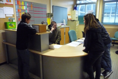 Présentation du service Vie scolaire Collège La Tourelle